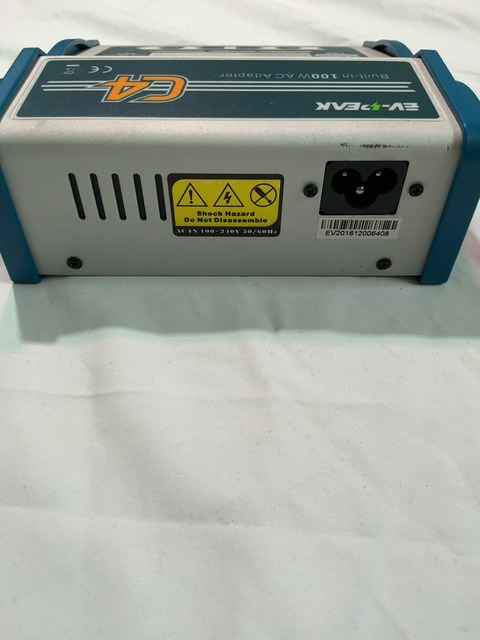 EV-PEAK C4 Synchronous Balance Charger Discharger 80W 8A Built-in AC Adapter — actual PRF item photo 4 of 4