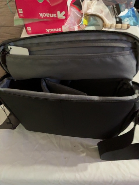 Genuine DJI Mini-series Shoulder Bag Black - Scuffed Unit — actual PRF item photo 2 of 2