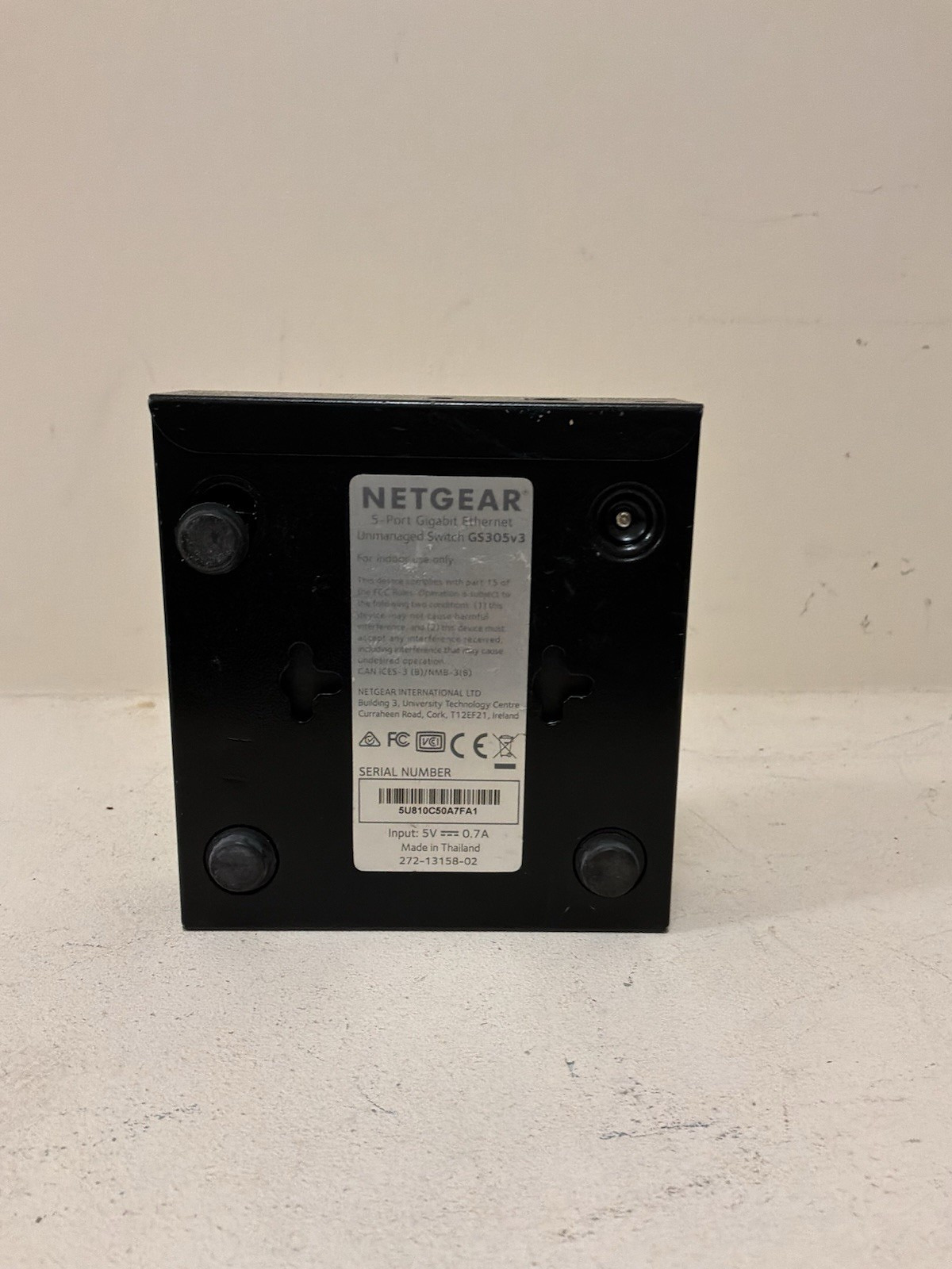 NETGEAR GS305v3 5-Port Gigabit Ethernet Unmanaged Switch — actual PRF item photo 2 of 2