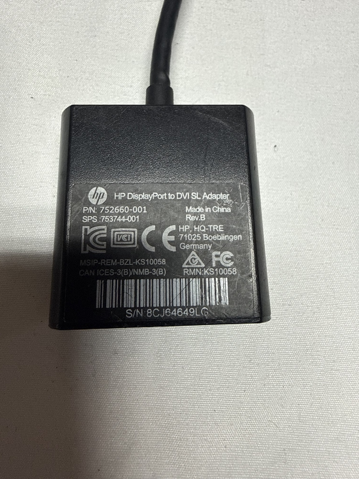 HP DisplayPort to DVI Video Adapter — actual PRF item photo 7 of 7