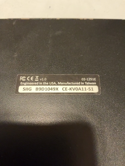 Insignia NS-SP1A1C26 Surge Protector — actual PRF item photo 5 of 9