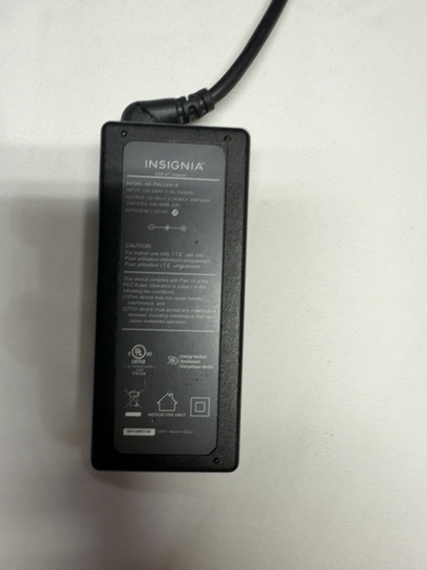 Insignia AC Power Adapter - Used — actual PRF item photo 3 of 3
