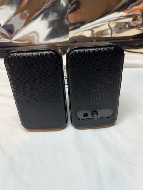 Insignia Computer Speakers Open Box