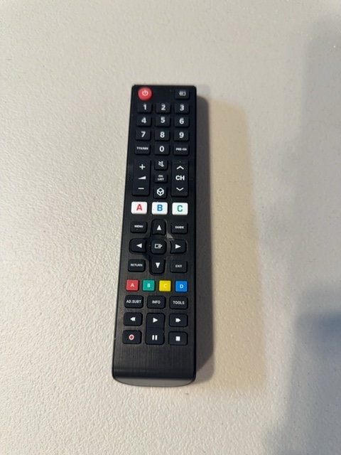 Insignia Replacement Remote for Samsung TVs NS-RMTSAM21 Open Box