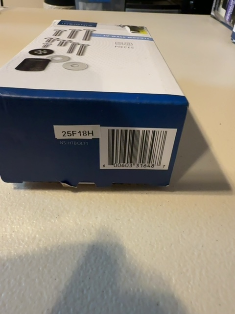 INSIGNIA NS-HTBOLT1 TV Wall Mount Kit Open Box — actual PRF item photo 3 of 3