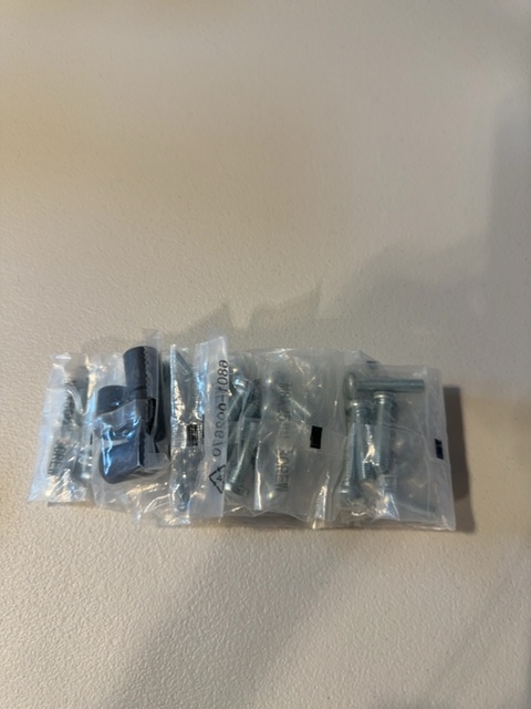 INSIGNIA NS-HTBOLT1 TV Wall Mount Kit Open Box