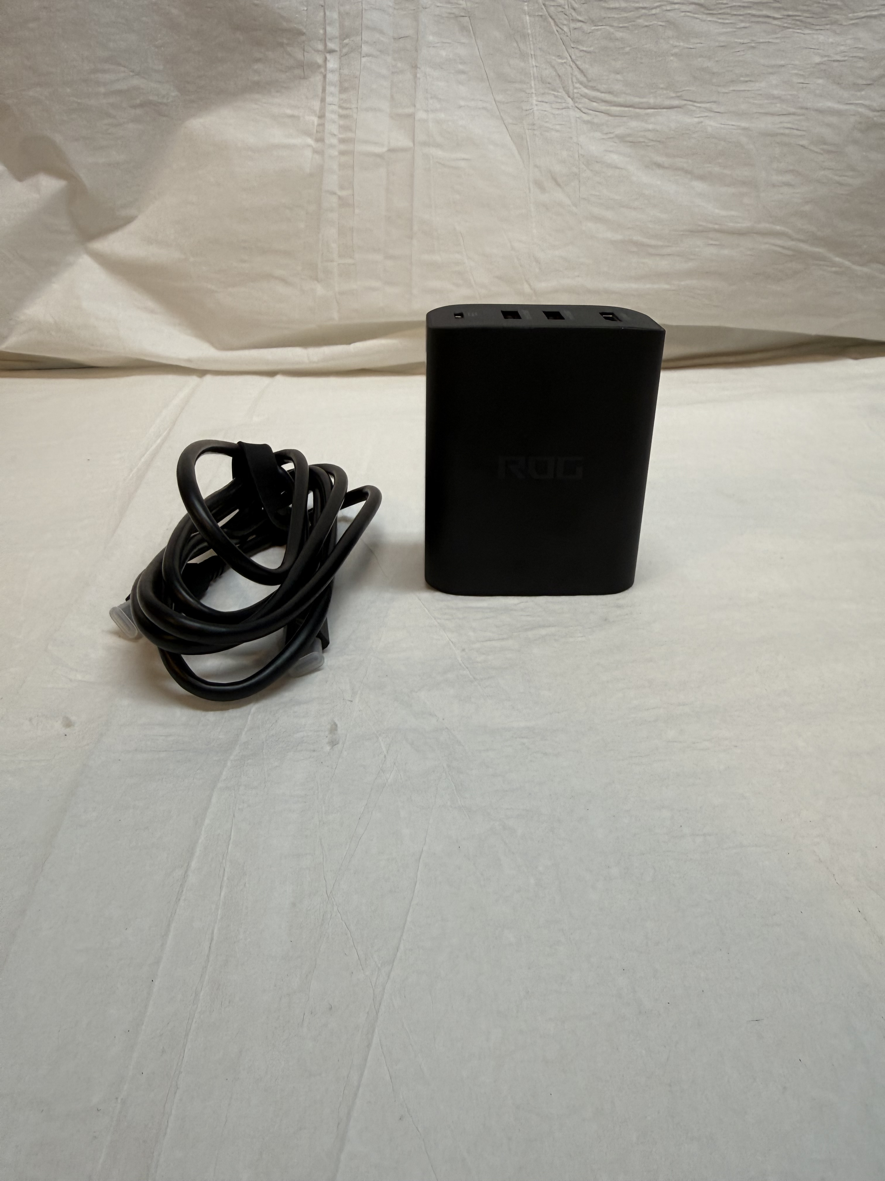 ASUS ROG 100W Gaming Charger Dock AC100-05 BK/US - Open Box