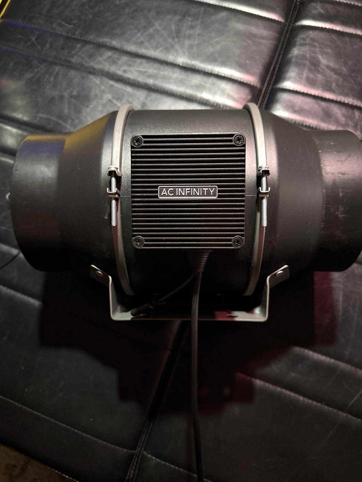 AC Infinity CLOUDLINE T6 AI-CLT6 6-Inch Inline Duct Fan Tested Working — actual PRF item photo 1 of 3