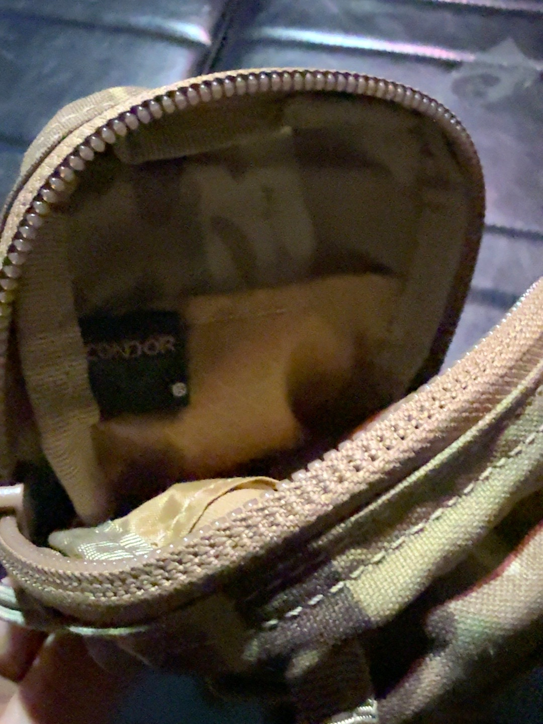 Condor Gadget Pouch MultiCam MA26-008 MOLLE Utility Electronics Pouch - Used — actual PRF item photo 4 of 4