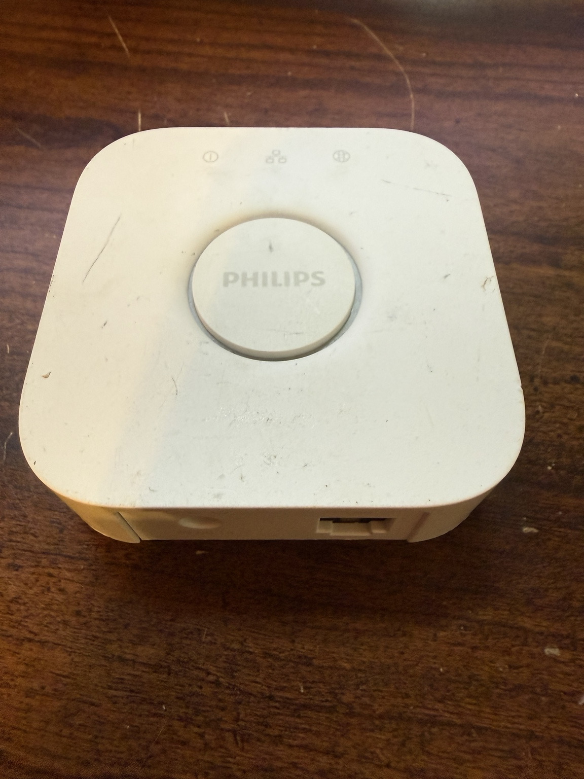 Philips Hue Bridge 2.1 Smart Lighting Hub Zigbee Home Automation — actual PRF item photo 1 of 3